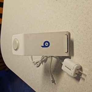 Blue Bolt Apple Charging Dock